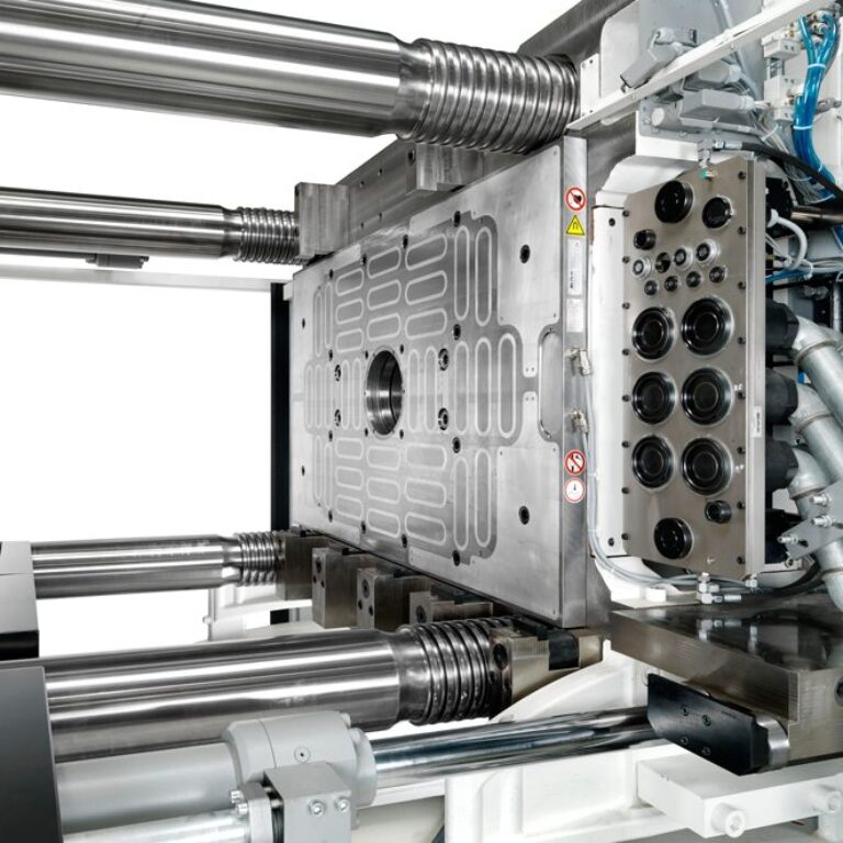 Automatic multi couplers installed